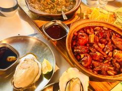 -蚝堡海鲜·威海菜·海肠捞饭·烧烤·亚洲吃蚝公司(幸福门店)