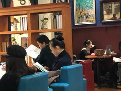 -西西弗书店&矢量咖啡(壹方购物中心店)