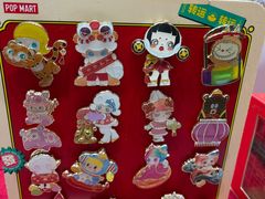 -泡泡玛特POPMART(凯德大峡谷店)