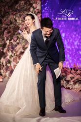 点击看大图 -拉瑞娜LaReine婚纱礼服高级定制