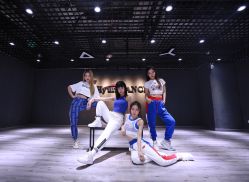 点击看大图 -Hyun极炫舞蹈