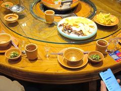 -亮欢寨酸汤鱼(沙冲路店)