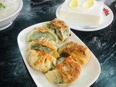 -村花杏荔枝湾艇仔粥