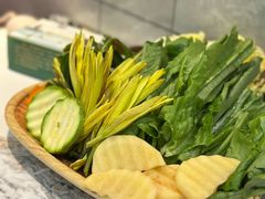 -原林野山菌火锅·炒菌(关上野生菌一条街店)