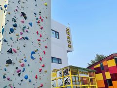 -问山MountQuest攀岩馆