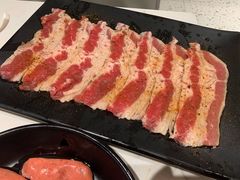 烤黑椒鲜拌肥牛-花味烤肉·拌饭(建邺万达店)