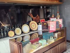 -荷唐·殿 Home Town Palace
