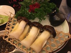 -捞神煲汤火锅(湖滨商业街店)