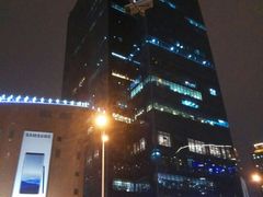 -上海龙之梦万丽酒店