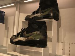 -NIKE品牌体验店(南京东路店)