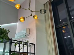 -ME觅妆·定制美妆·彩妆私教(菱角湖店)