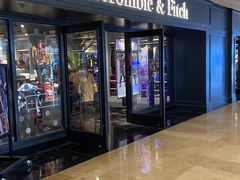 -Abercrombie&Fitch(德基广场店)