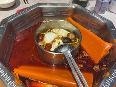 牛油锅中锅-蜀九香火锅(九眼桥店)