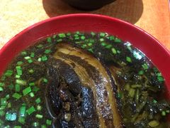 大肉面-小龙大肉面馆