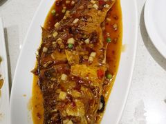 -闫府私房菜(经四路万达店)