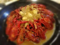 -虾弄弄海派小龙虾·牛羊蝎子火锅
