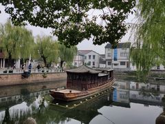 -丝绸小镇荻港古村