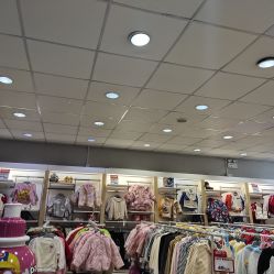 -爱婴室(上海松江景德路店)