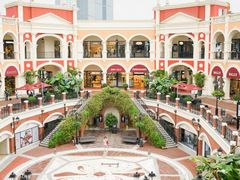 -佛罗伦萨小镇广佛名品奥特莱斯(疏港路店)