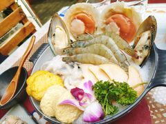 -丽江庭院·云南野生菌·海鲜火锅(鼓楼四合院店)