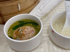 蟹粉狮子头-怡园饭店-餐厅(四望亭店)