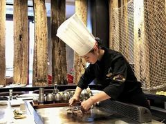 -雅玛花式铁板烧(国宏宾馆店)