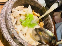 韩风黑豚肉石头拌饭定食-武藏日本料理(宝安壹方城店)