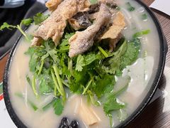 -肥汁米蘭香港米线(宁波路总店)