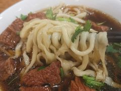 -清真吴记门钉肉饼·喜多利