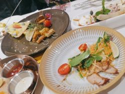 -奈尔宝家庭中心·亲子早教·派对餐厅(北京东坝万达店)