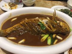 -小船渔村•大连菜•大连焖鱼(明泽街店)