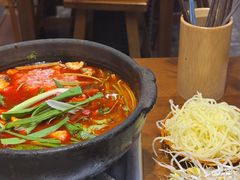 -黔有有贵州酸汤夺夺粉火锅(五味十字店)