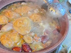 -东记炭炉·海鲜鸡煲(龙华店)