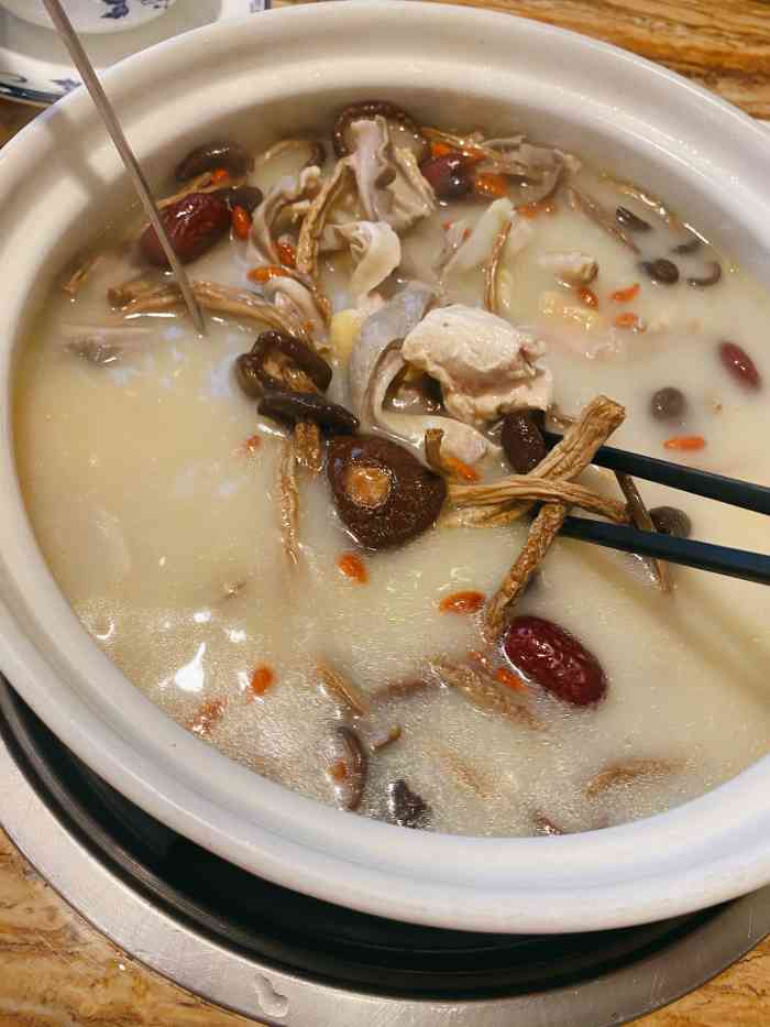 淼福猪肚鸡(澄海店)-"夜宵档来的 团购了两人餐 划算!人.