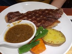 -斗牛士牛排餐厅(嘉里汇店)