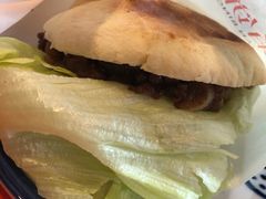 -小放牛炒菜馆(军校店)