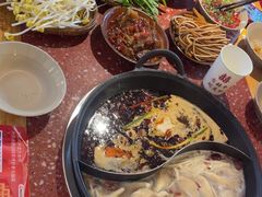 -赵美丽·重庆社区火锅·直营店(火车东站·中豪国际店)