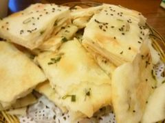 -山沟沟羊小馆&烤全羊羊肉汤(麦岛店)