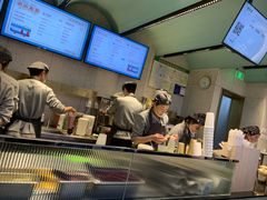 -奈雪的茶(亨特国际广场店)