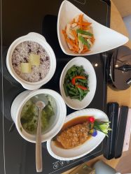 -裕月馨月子中心(滨江店)