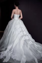 -Vera Wang婚纱礼服旗舰店