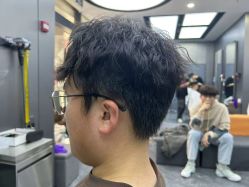 -米可造型烫发染发