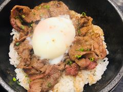 寿喜烧和牛饭-Calia