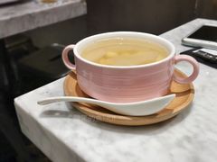 川贝莲子海底椰-发记甜品(豉油街店)