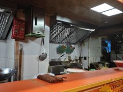 -拉面莊夢語＆中华料理八椿