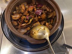 -胡须佬鸡煲四季火锅店(石厦西村直营店)