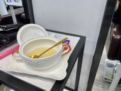 -Miracle集简美发沙龙