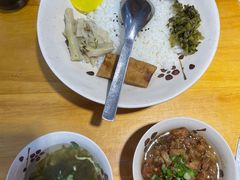 -大牛湾·眷村牛肉面(蠡溪店)