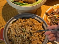 -小三峡食府(西五路店)