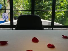 -弦月窗LUNETTE BY AMANDA(复兴路店)